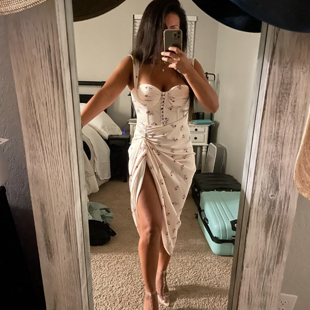 Gold Ruched Sleeveless Bodycon Midi Dress